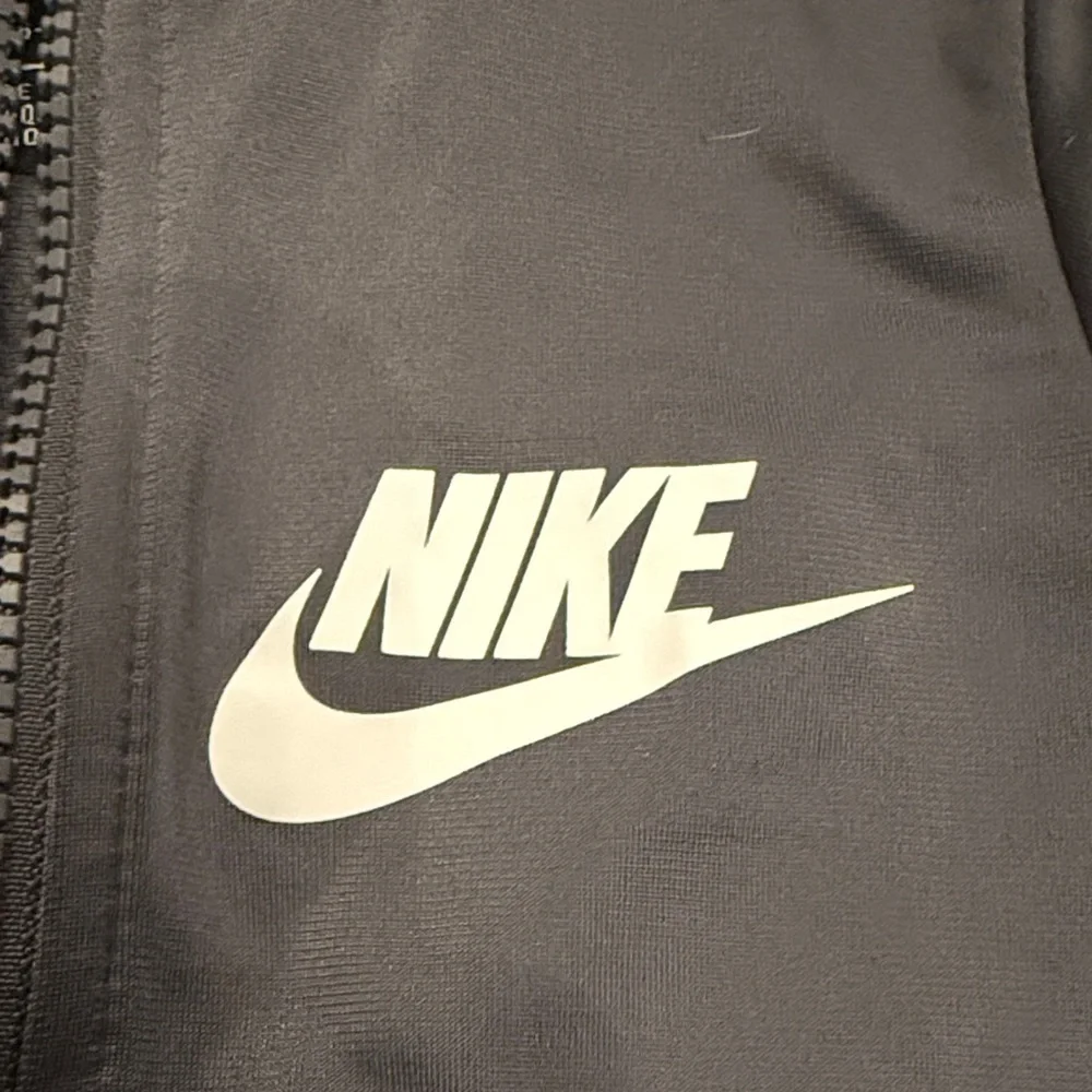 Nike Kids Charcoal gray Full-Zip Jacket